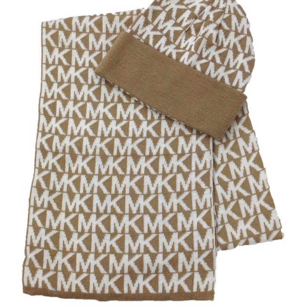 Michael Kors Logo Scarf